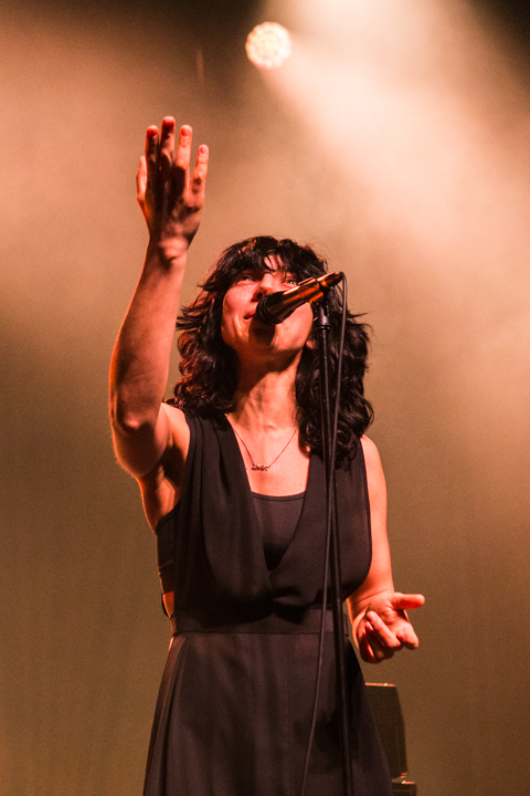 Intergalactic Lovers @ Ancienne Belgique, picture 11, photographed by Dieter  Boone - FrontView Magazine