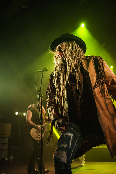 Korpiklaani @ Trix, picture 5, photographed by Jef Peeters - FrontView Magazine