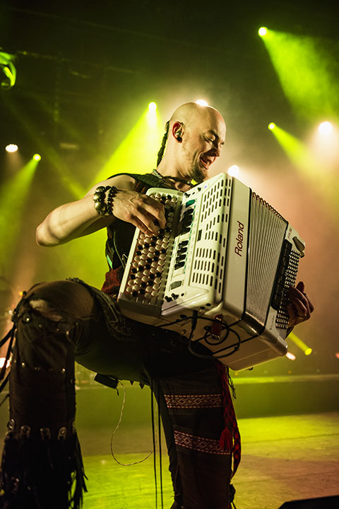 Korpiklaani @ Trix, picture 8, photographed by Jef Peeters - FrontView Magazine