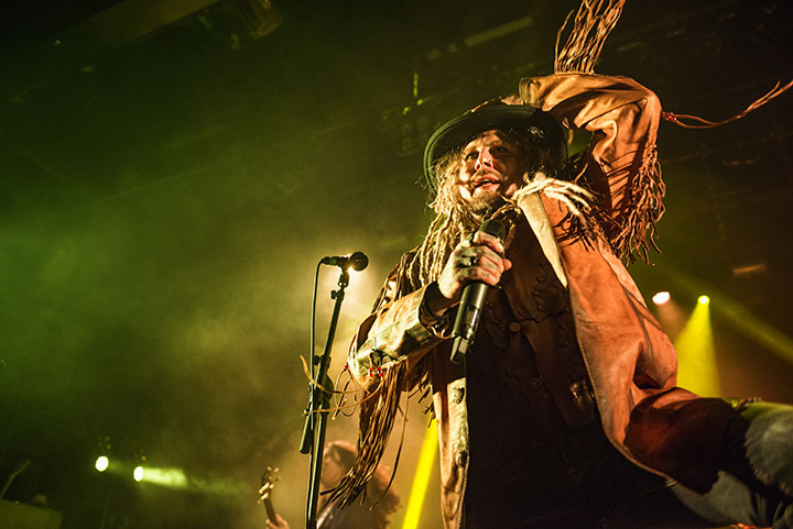 Korpiklaani @ Trix, picture 9, photographed by Jef Peeters - FrontView Magazine