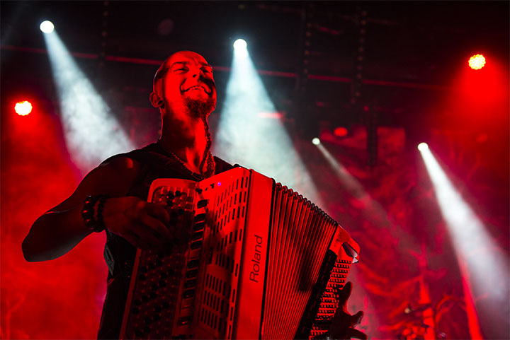 Korpiklaani @ Trix, picture 24, photographed by Jef Peeters - FrontView Magazine