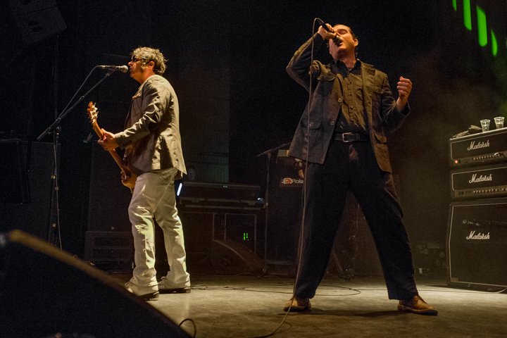 Electric Six @ Effenaar, picture 8, photographed by Erwin Evrard - FrontView Magazine