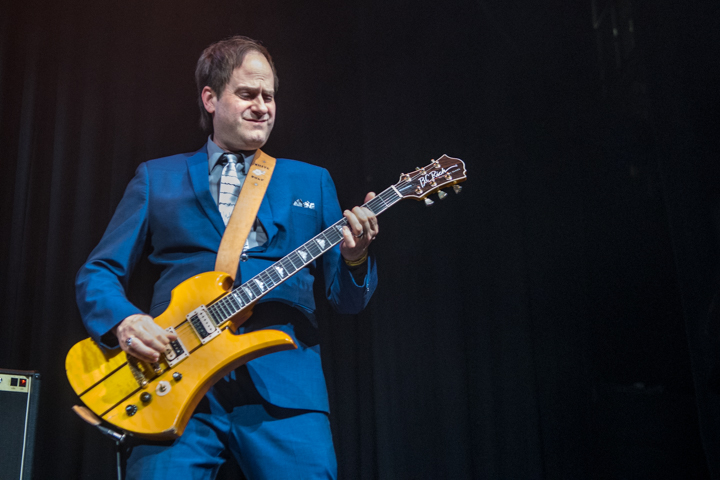 Electric Six @ Effenaar, picture 15, photographed by Erwin Evrard - FrontView Magazine
