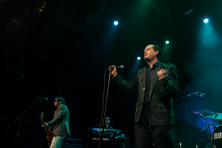 Electric Six @ Effenaar, picture 25, photographed by Erwin Evrard - FrontView Magazine
