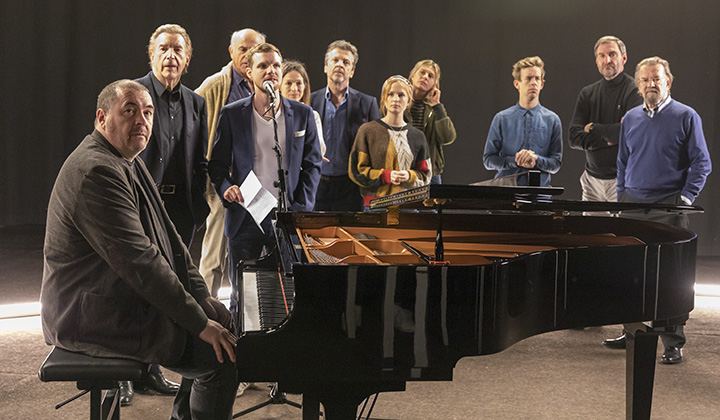 Opname trailer musical 40-45 @ Studio100, picture 1, photographed by dirk janssens - FrontView Magazine