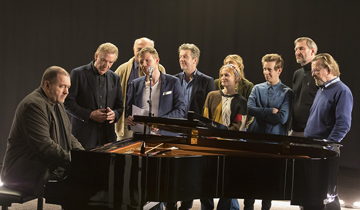 Opname trailer musical 40-45 @ Studio100, picture 8, photographed by dirk janssens - FrontView Magazine