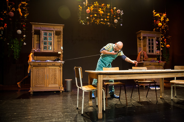 Vegas aan de Dijle @ Theater Het Klokhuis, picture 3, photographed by Goele Bormans - FrontView Magazine