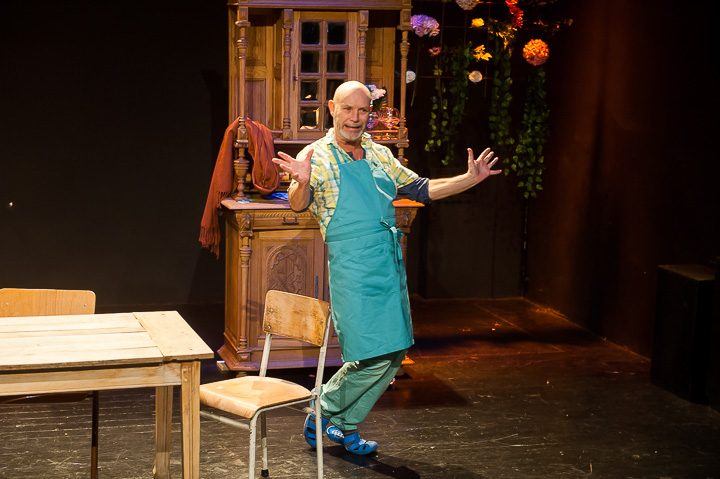 Vegas aan de Dijle @ Theater Het Klokhuis, picture 9, photographed by Goele Bormans - FrontView Magazine