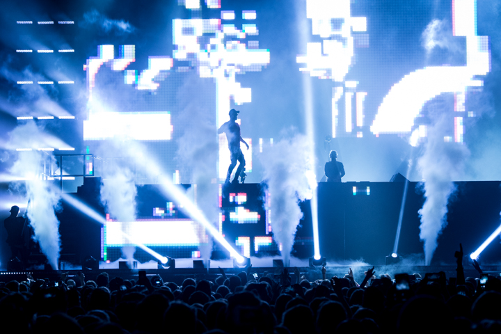 The Chainsmokers @ Lotto Arena, picture 5, photographed by FrontView Magazine