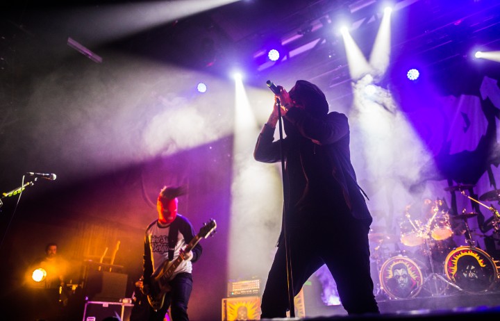 Fleddy Melculy @ Het Depot, picture 1, photographed by Zourab Moussaev - FrontView Magazine