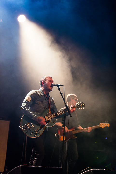 Brian Fallon & The Howling Weather De Roma Antwerpen, picture 5, photographed by Kris Saelen - FrontView Magazine