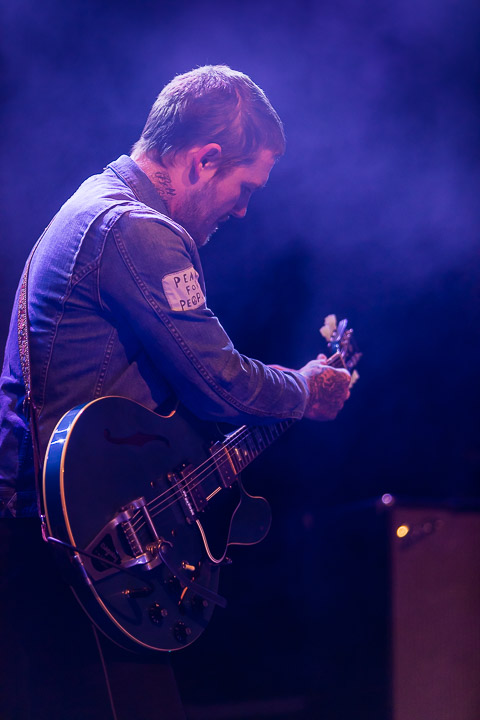 Brian Fallon & The Howling Weather De Roma Antwerpen, picture 6, photographed by Kris Saelen - FrontView Magazine