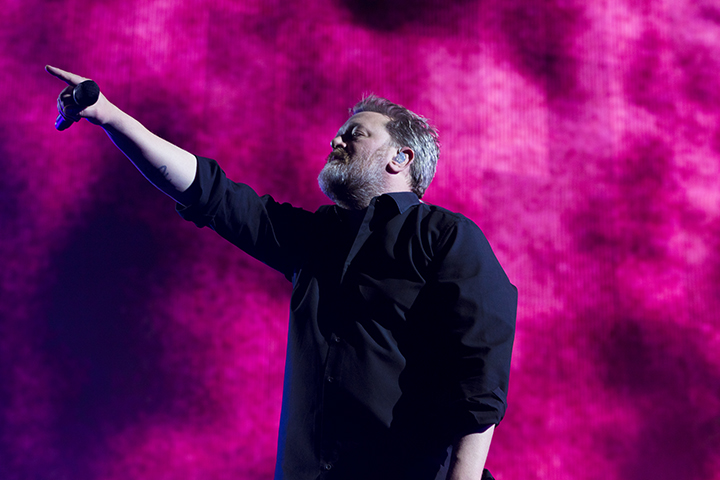 ELBOW @ Sportpaleis, picture 1, photographed by Frank Lambrechts - FrontView Magazine