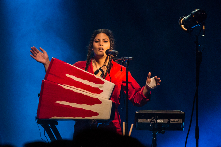 Ibeyi @ Ancienne Belgique, picture 20, photographed by Dieter  Boone - FrontView Magazine