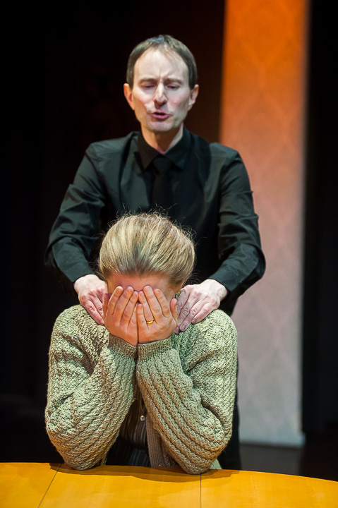 Première Duivelsengel @ Theater Het Klokhuis, foto 48, foto's door Goele Bormans - FrontView Magazine
