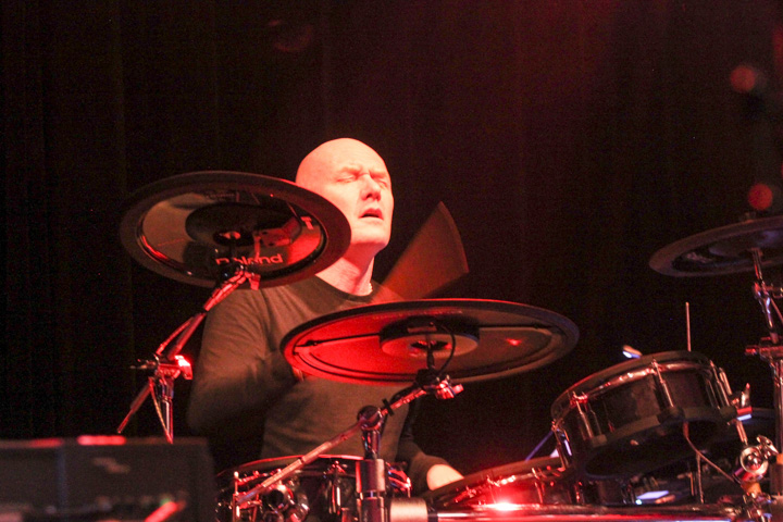 Midge Ure @ De Casino Sint-Niklaas, picture 4, photographed by Hilde  Hermans - FrontView Magazine