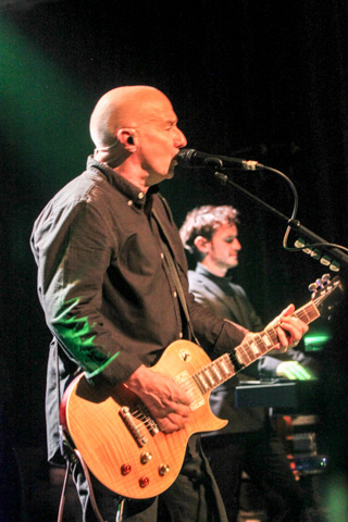 Midge Ure @ De Casino Sint-Niklaas, picture 6, photographed by Hilde  Hermans - FrontView Magazine