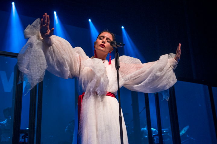 Jessie Ware @ Ancienne Belgique, foto 6, foto's door Erwin Evrard - FrontView Magazine