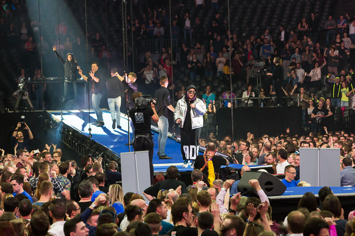 MNM Back to the 90's & 00's @ Sportpaleis, picture 7, photographed by Marc Verdonck - FrontView Magazine