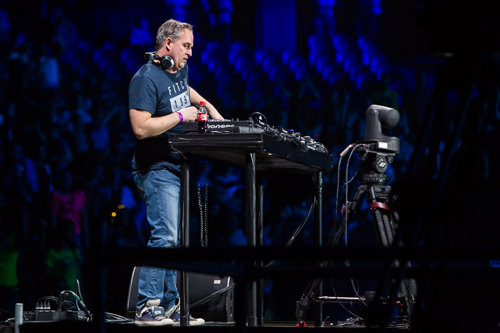 MNM Back to the 90's & 00's @ Sportpaleis, picture 11, photographed by Marc Verdonck - FrontView Magazine