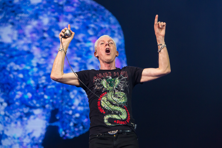 MNM Back to the 90's & 00's @ Sportpaleis, picture 22, photographed by Marc Verdonck - FrontView Magazine