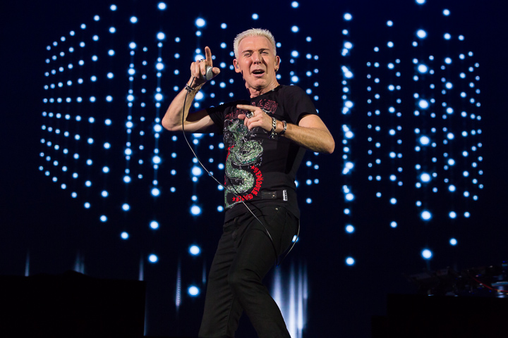 MNM Back to the 90's & 00's @ Sportpaleis, picture 24, photographed by Marc Verdonck - FrontView Magazine