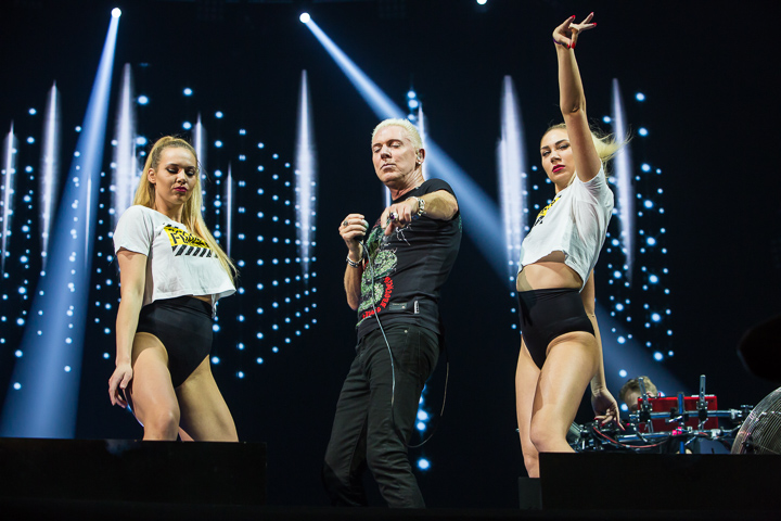 MNM Back to the 90's & 00's @ Sportpaleis, picture 26, photographed by Marc Verdonck - FrontView Magazine