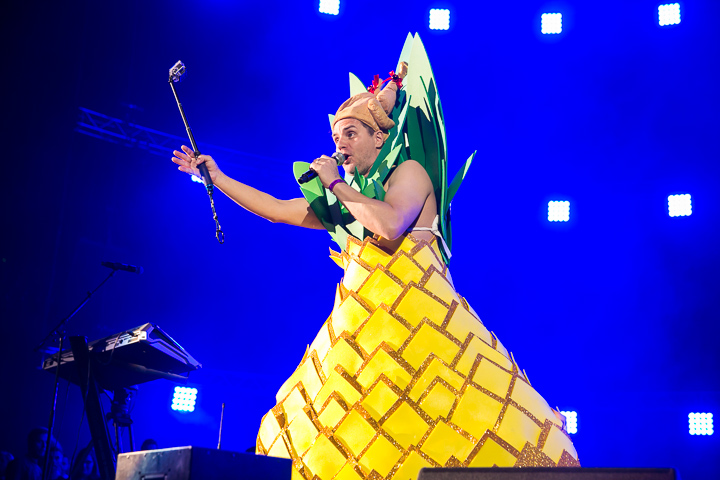 MNM Back to the 90's & 00's @ Sportpaleis, picture 58, photographed by Marc Verdonck - FrontView Magazine