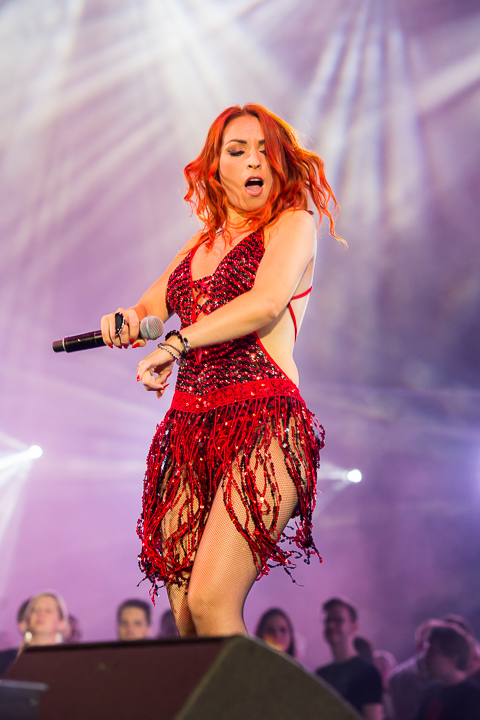 MNM Back to the 90's & 00's @ Sportpaleis, picture 70, photographed by Marc Verdonck - FrontView Magazine