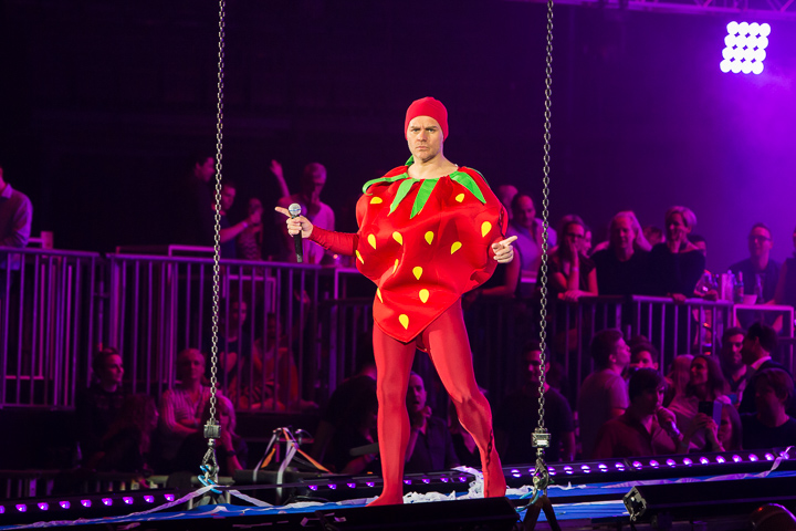 MNM Back to the 90's & 00's @ Sportpaleis, picture 108, photographed by Marc Verdonck - FrontView Magazine