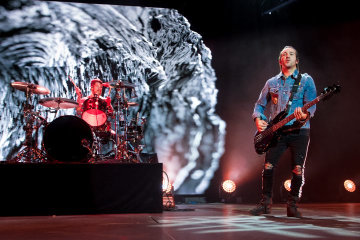 Fall Out Boy @ Vorst Nationaal, picture 11, photographed by Erwin Evrard - FrontView Magazine