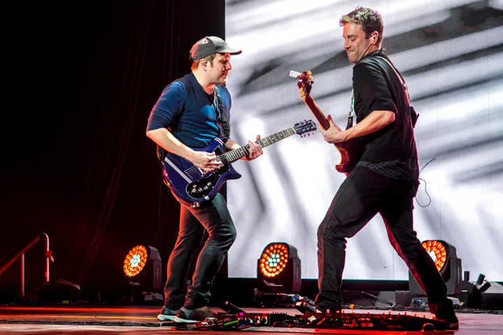 Fall Out Boy @ Vorst Nationaal, picture 12, photographed by Erwin Evrard - FrontView Magazine