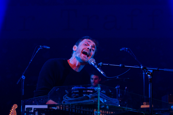 Air Traffic @ Ancienne Belgique, picture 10, photographed by Dieter  Boone - FrontView Magazine