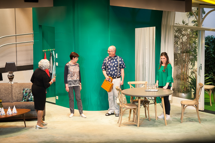 Première Stank voor Dank @ echt Antwaarps teater, foto 21, foto's door Goele Bormans - FrontView Magazine
