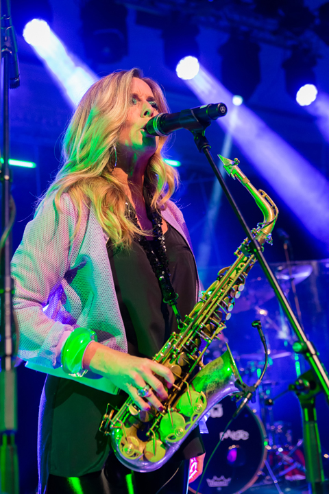 Candy Dulfer @ De Casino, foto 12, foto's door Edwin Houdevelt - FrontView Magazine