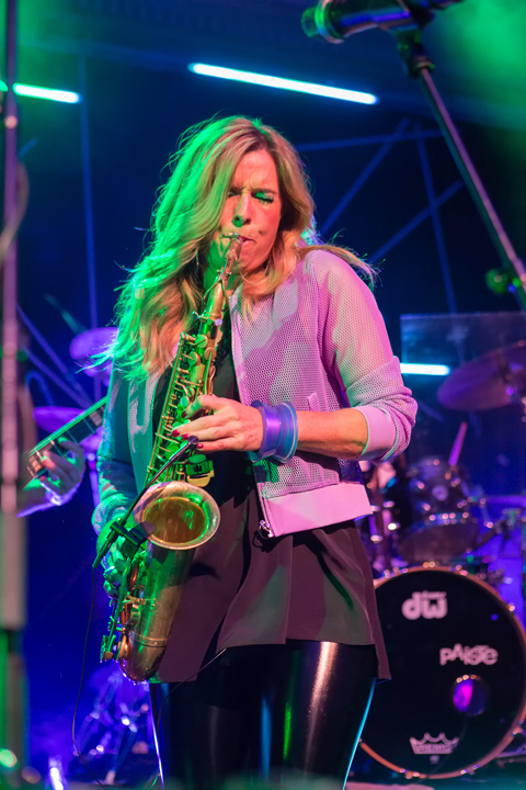 Candy Dulfer @ De Casino, foto 20, foto's door Edwin Houdevelt - FrontView Magazine