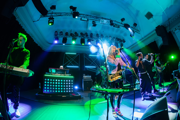 Candy Dulfer @ De Casino, foto 24, foto's door Edwin Houdevelt - FrontView Magazine