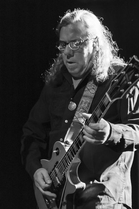 Garland Jeffreys @ De Casino, picture 1, photographed by Alex Wyckmans - FrontView Magazine