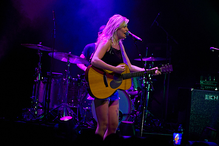 Miss Montreal @ Effenaar, foto 1, foto's door James Van Roosbroeck - FrontView Magazine