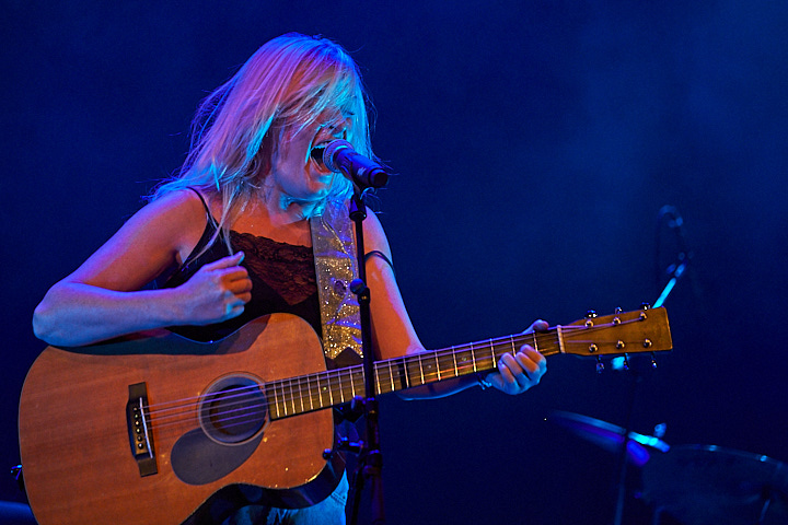 Miss Montreal @ Effenaar, foto 33, foto's door James Van Roosbroeck - FrontView Magazine