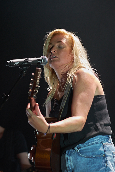 Miss Montreal @ Effenaar, foto 45, foto's door James Van Roosbroeck - FrontView Magazine