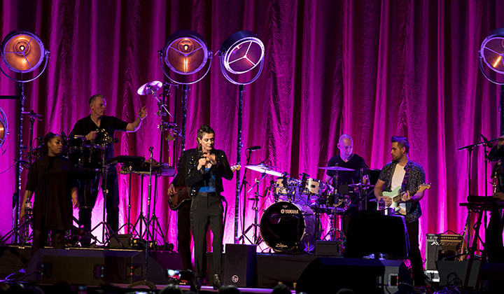 Lisa stansfield @ De Roma, picture 11, photographed by dirk janssens - FrontView Magazine