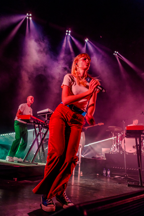 Angéle @ Het Depot, picture 12, photographed by Kristof Hayen - FrontView Magazine