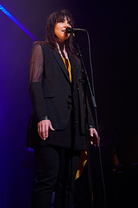 Wende @ Roma, picture 1, photographed by James Van Roosbroeck - FrontView Magazine