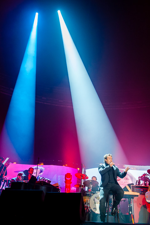 Marco Borsato - Thuis @ Sportpaleis, picture 2, photographed by Dimitri Vanlommel - FrontView Magazine
