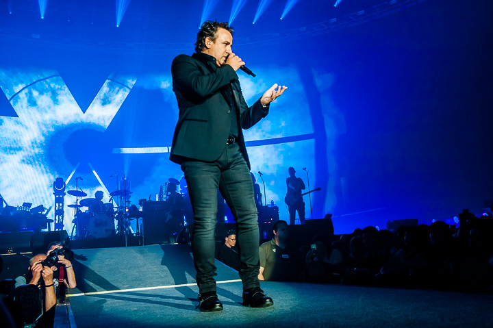 Marco Borsato - Thuis @ Sportpaleis, picture 10, photographed by Dimitri Vanlommel - FrontView Magazine
