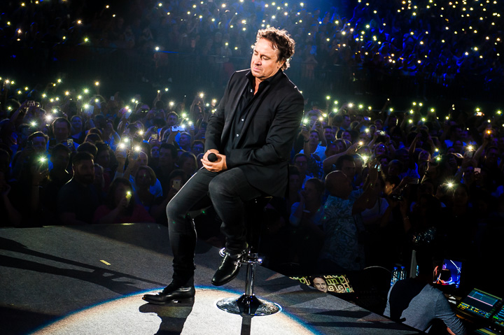 Marco Borsato - Thuis @ Sportpaleis, picture 31, photographed by Dimitri Vanlommel - FrontView Magazine