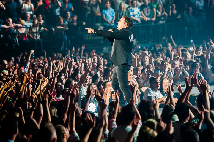 Marco Borsato - Thuis @ Sportpaleis, picture 46, photographed by Dimitri Vanlommel - FrontView Magazine