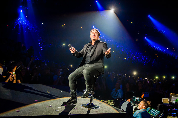 Marco Borsato - Thuis @ Sportpaleis, picture 51, photographed by Dimitri Vanlommel - FrontView Magazine