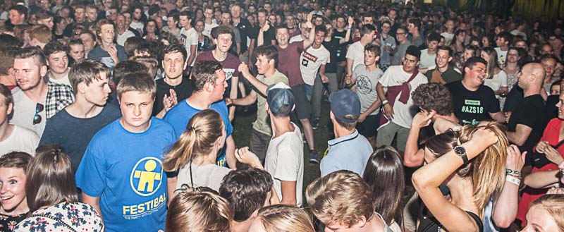 Equal Idiots @ Arendonk zingt en swingt, foto 15, foto's door Gert Daemen - FrontView Magazine